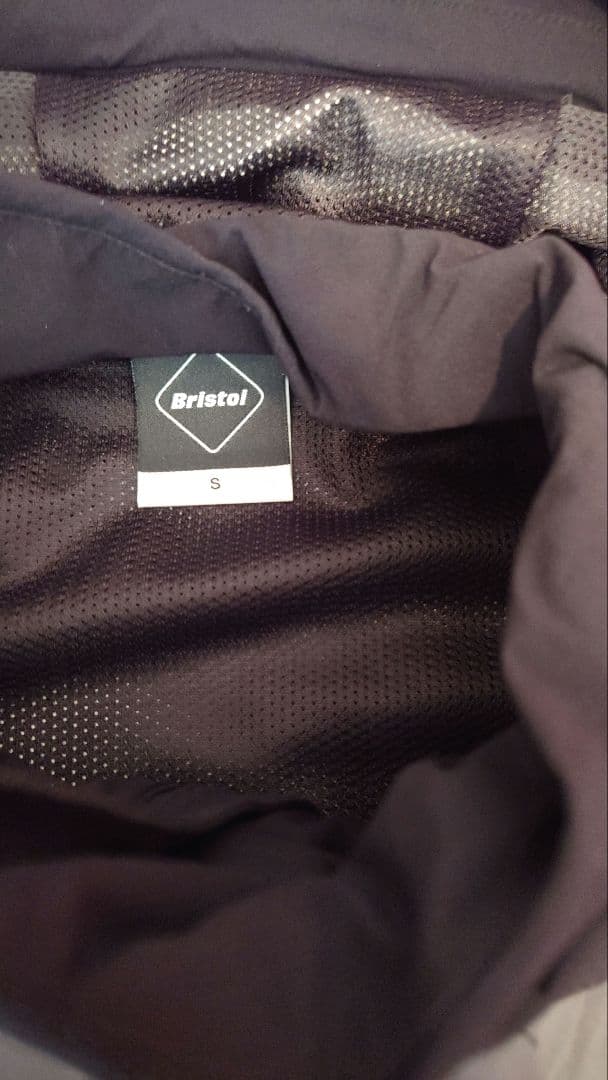 F.C.Real Bristol ナイロンジャケット サイズS