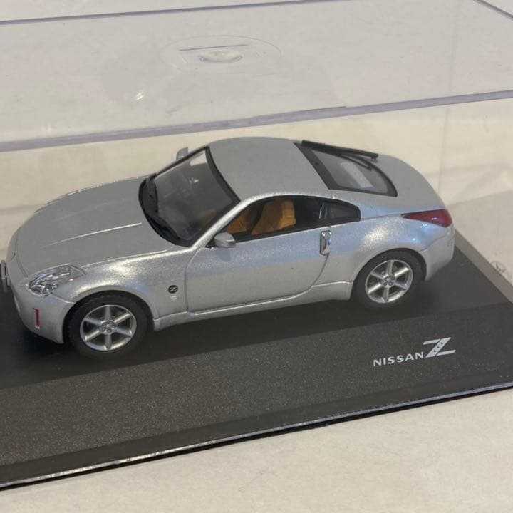 初期版レア？Z台座フェアレディZ J.コレクション 京商日産Z クーペ シルバー