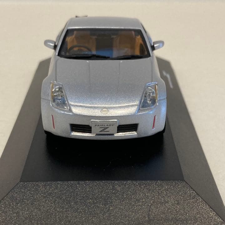 初期版レア？Z台座フェアレディZ J.コレクション 京商日産Z クーペ シルバー
