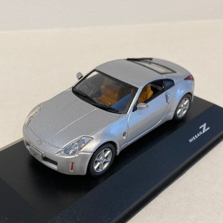 初期版レア？Z台座フェアレディZ J.コレクション 京商日産Z クーペ シルバー
