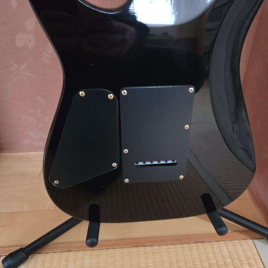 Tokaiブラックエレキギタージャンク品