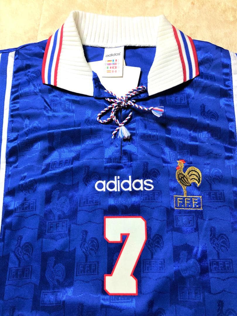 サッカーフランス代表ディディエ・デシャンのユニフォーム