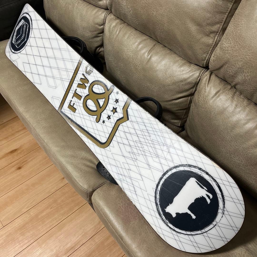 グラトリ専用機 FNTC（FTWO ）TNT 150 × FLUX PR