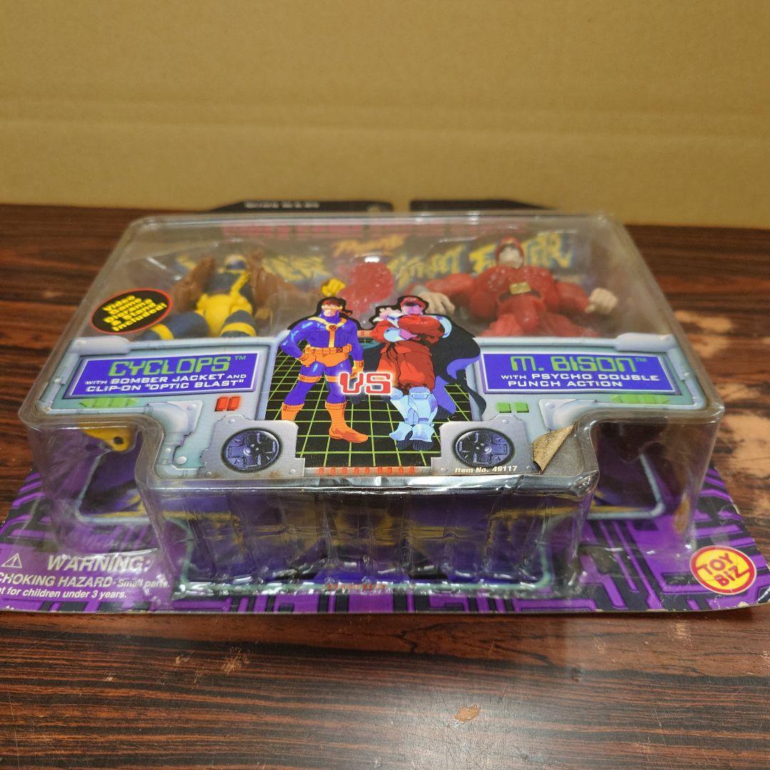 トイビズ　ビデオゲームスーパースターズ　サイクロプス　バイソン　ベガ　フィギュア