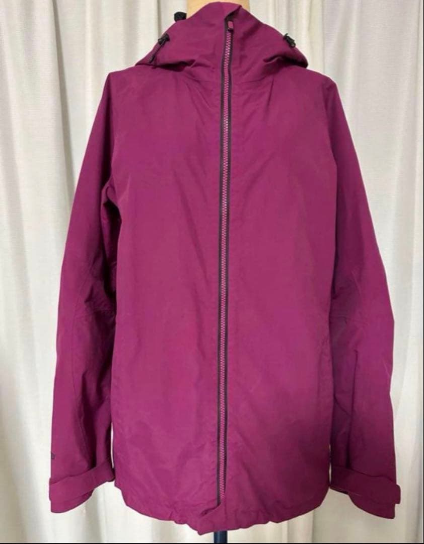 burton ak GORE-TEXスノボウェア ジャケット 赤紫　M