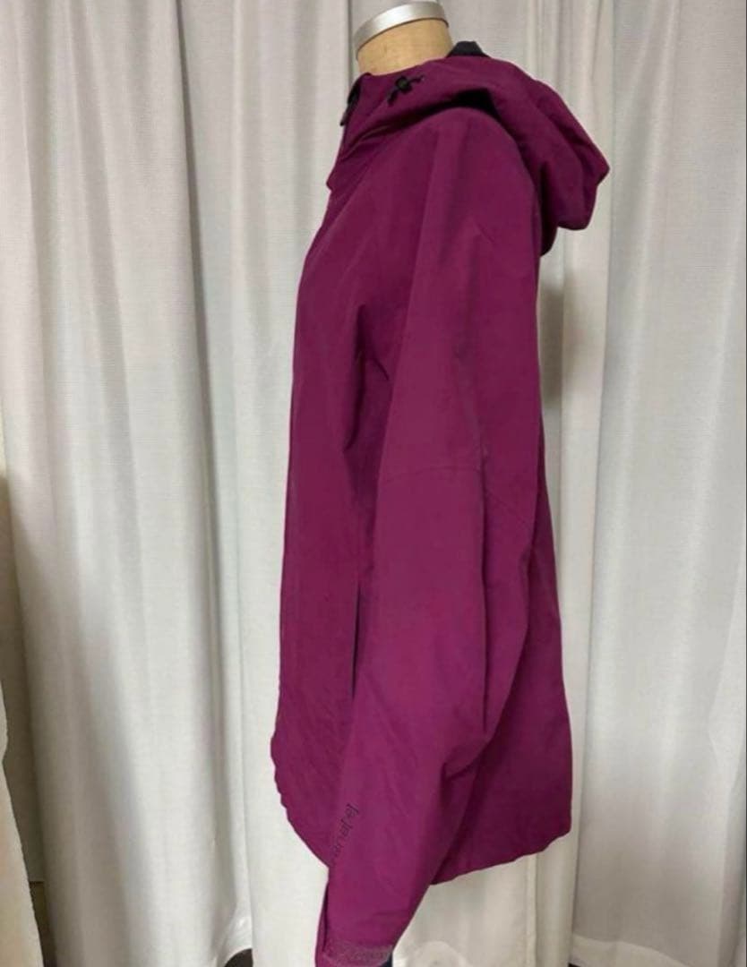 burton ak GORE-TEXスノボウェア ジャケット 赤紫　M