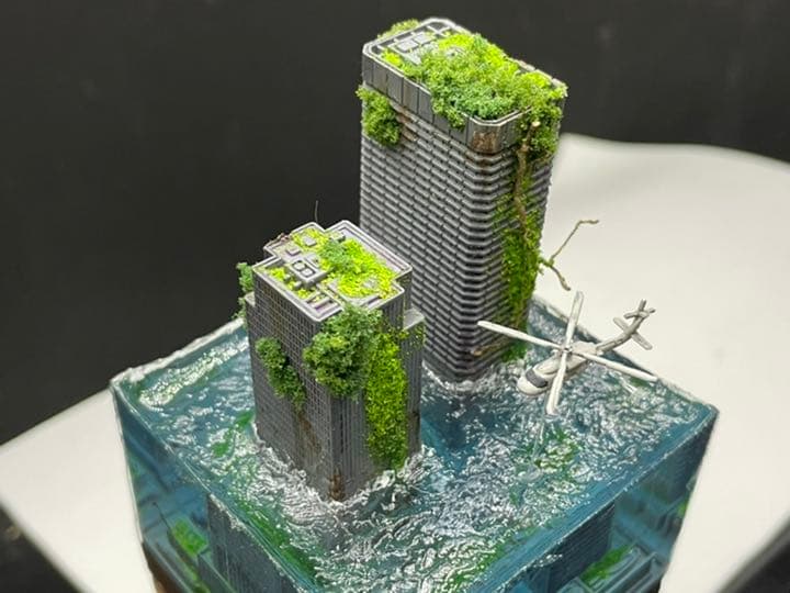 水没した都市　レジンジオラマ