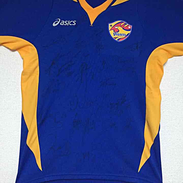 べカルタ2012サイン入り