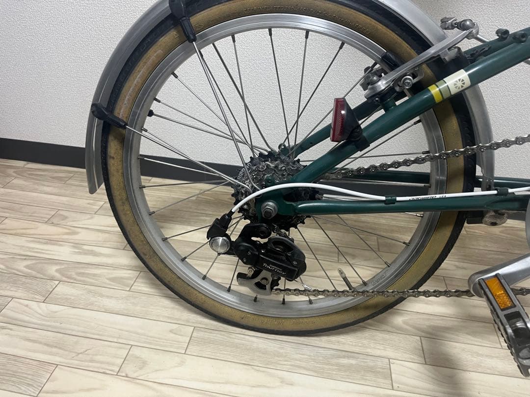 【送料込】 DAHON Boardwalk D7 20インチ グリーン