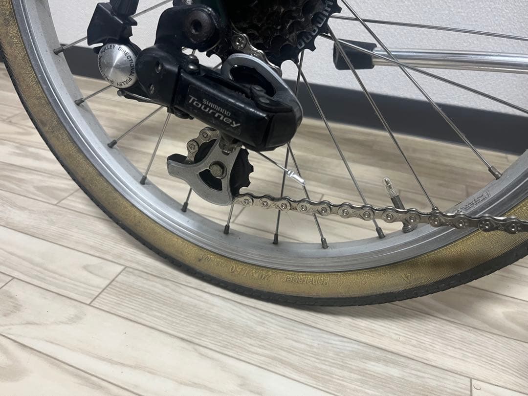 【送料込】 DAHON Boardwalk D7 20インチ グリーン