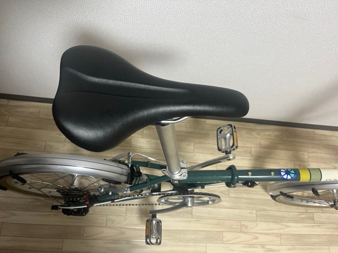 【送料込】 DAHON Boardwalk D7 20インチ グリーン