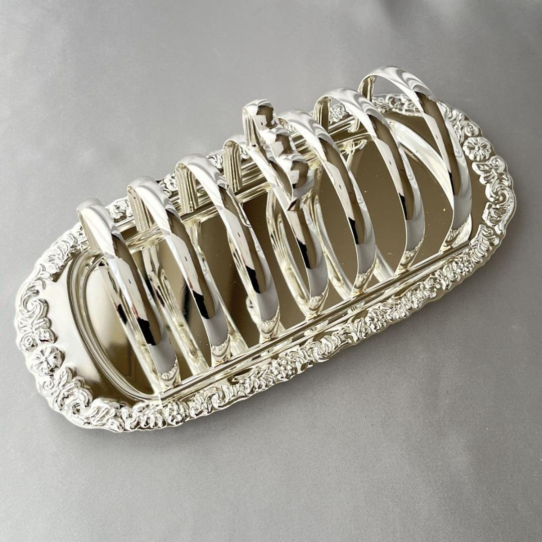 【QUEEN ANNE】 トーストラック【シルバープレート】