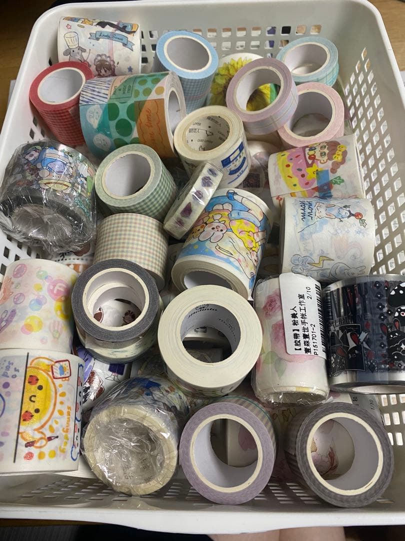カラフルなデザインのマスキングテープセット