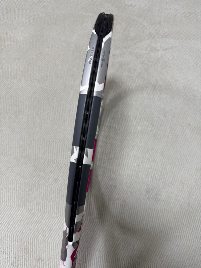 バボラ エアロEVO ライト　G1