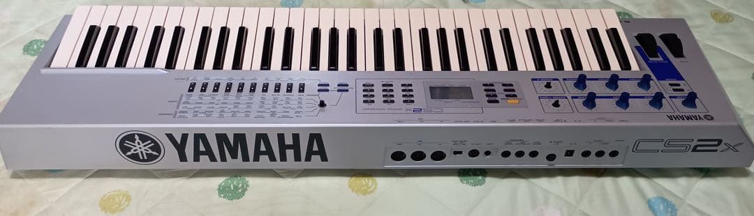 ヤマハ CS2x シンセサイザー 中古(純正電源コード(PA-3B)ペダルあり)