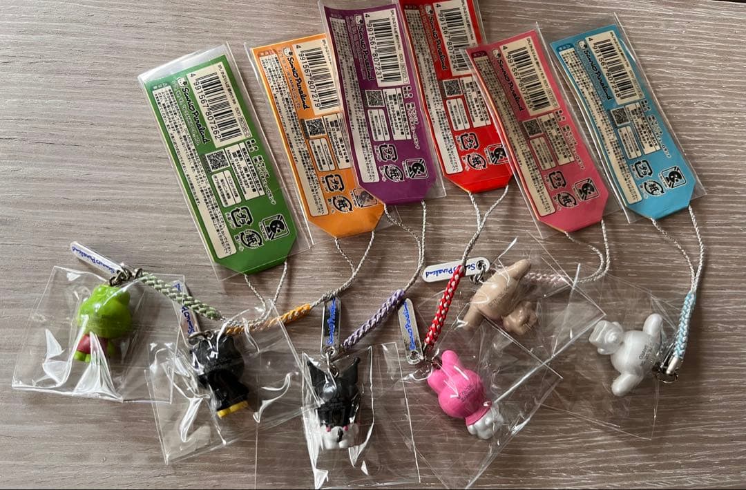 激レア◎全種セット◎ピューロランド限定◎かぶりんぼキティ◎根付けストラップ