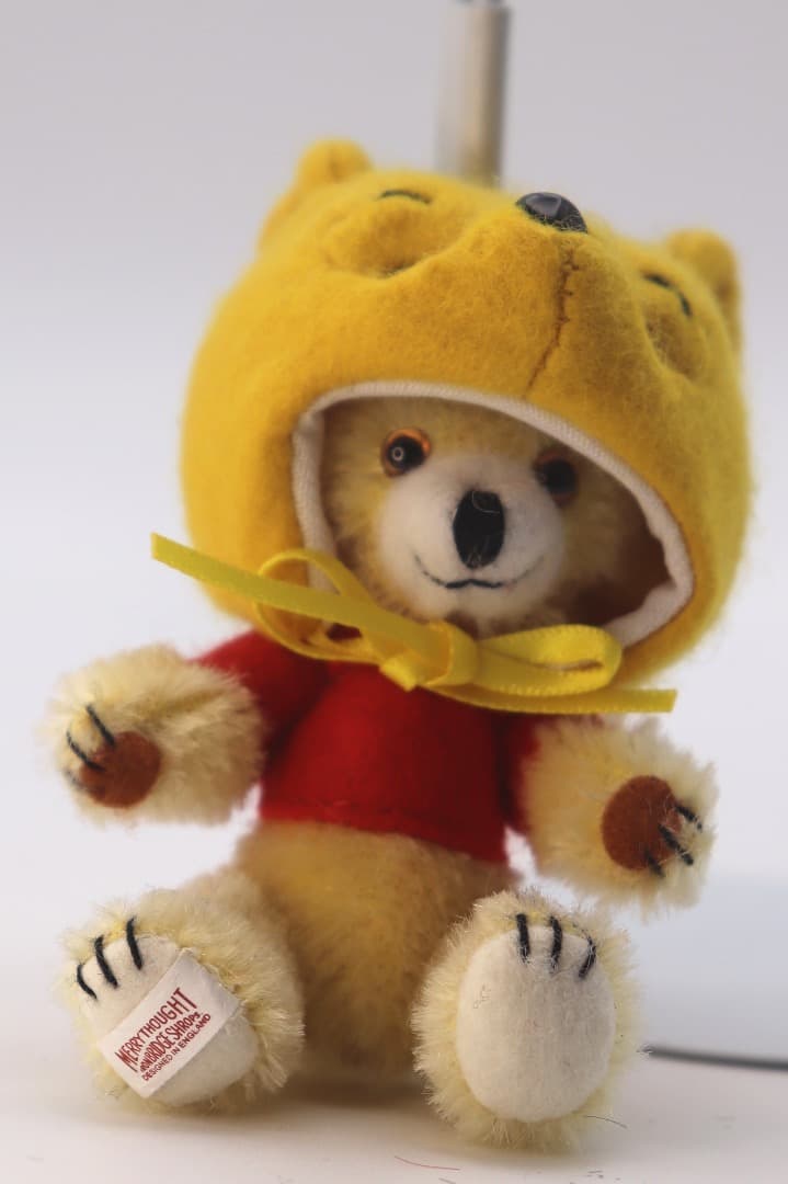 Winnie the Poohメリーソー 9cmミニチュアサイズくまのプー72番