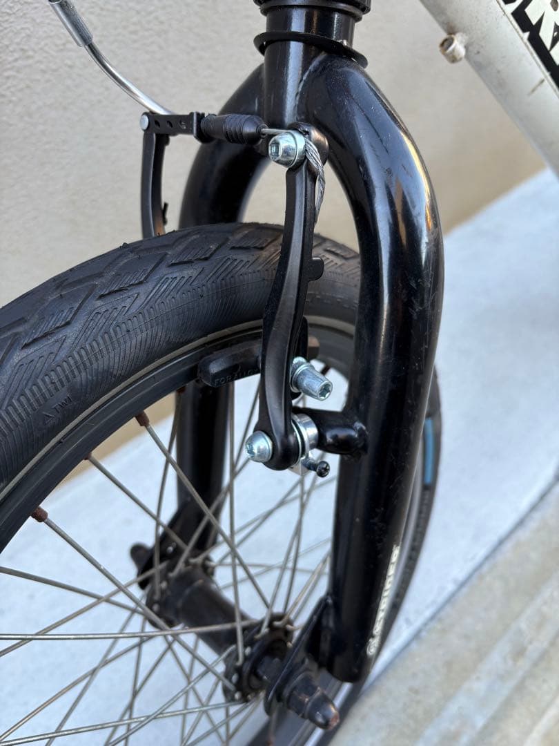 SUPER STRIDER 16インチ 白　スーパーストライダー