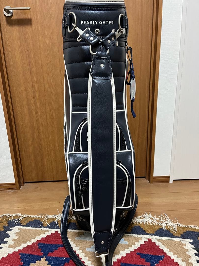 パーリーゲイツキャディバッグ　アイアンカバー付き