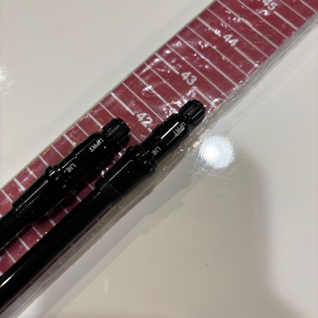 アーチロッソ　ARCH ROSSO FW用2本セット　テーラーメイドスリーブ