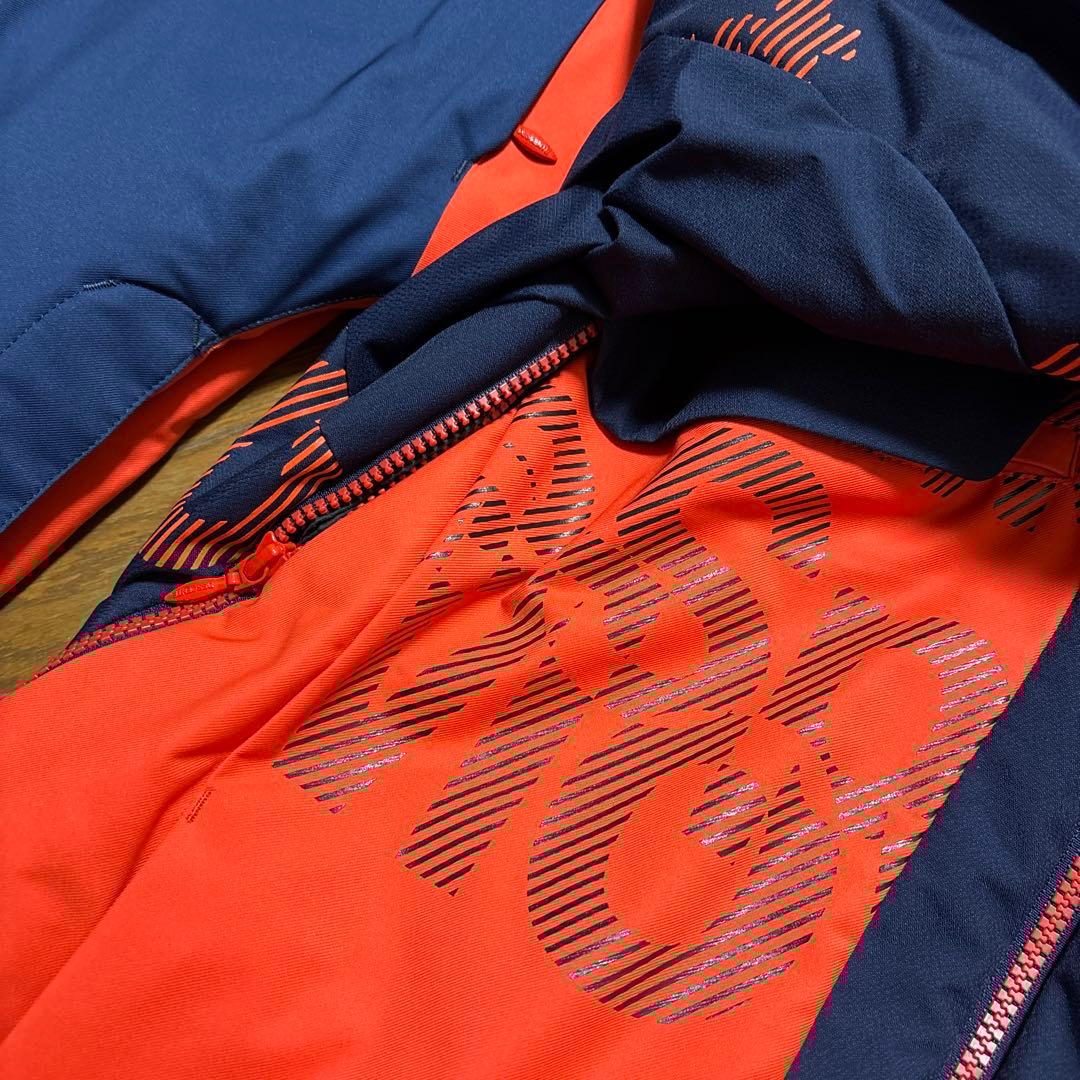 早いもの勝ち！DESCENTEスキーウェア