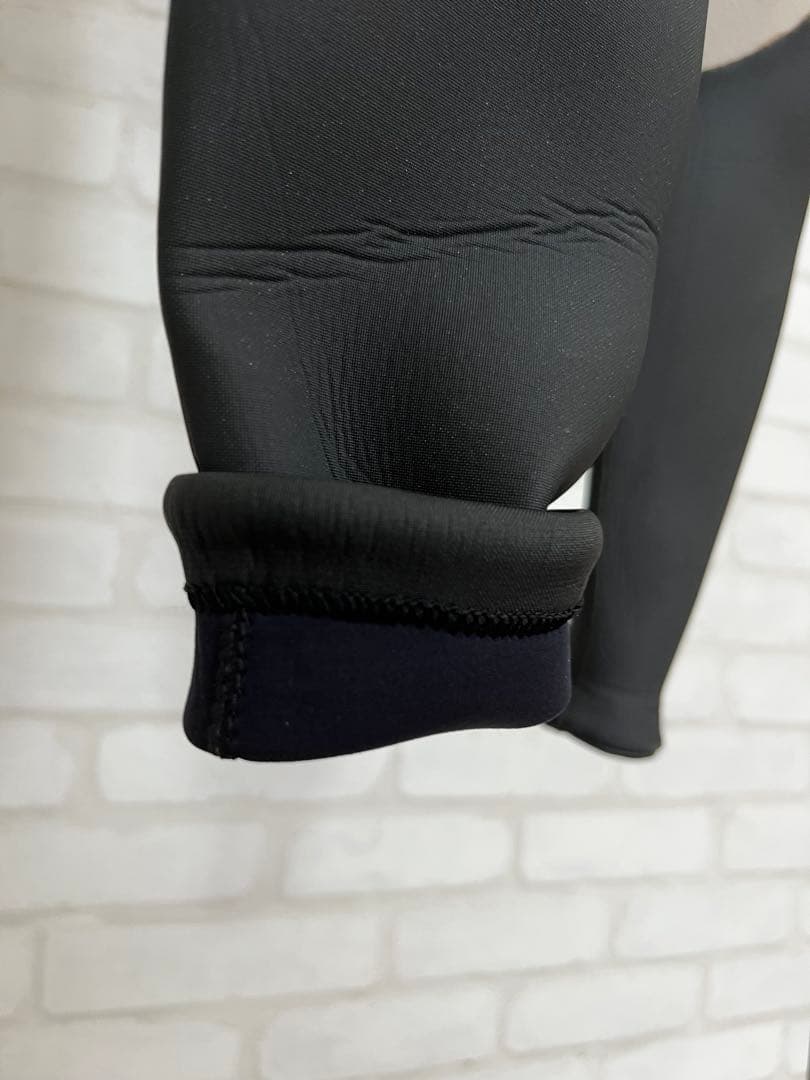 RIP CURLセミドライ仕様 軽量 フルスーツ ウェットスーツ