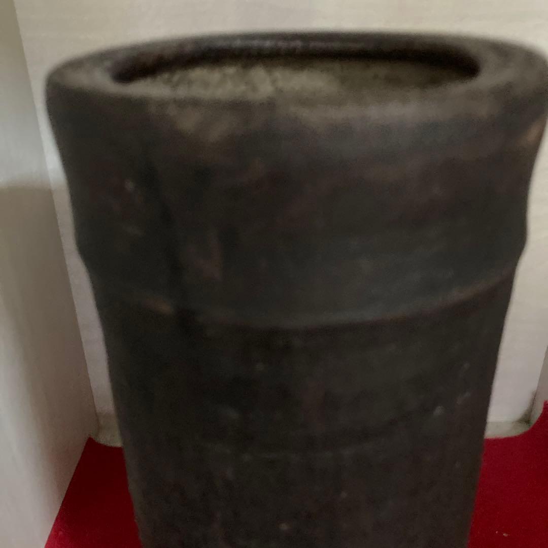 古備前の筒形花生けです。只今初売りです❣️