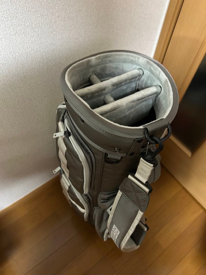 BRIEFING CR-6#2 美品ゴルフバッグ・キャディバッグ グレー