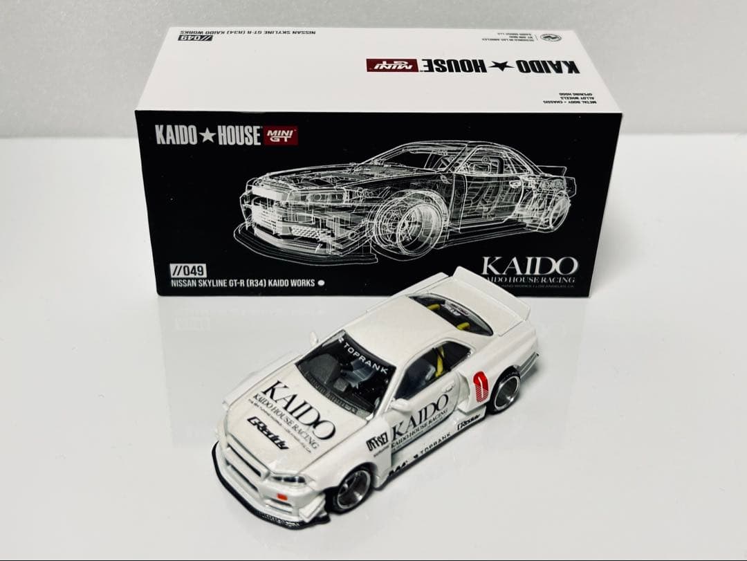1/64 街道ハウスKAIDO HOUSE 日産スカイラインGT-R （R34）