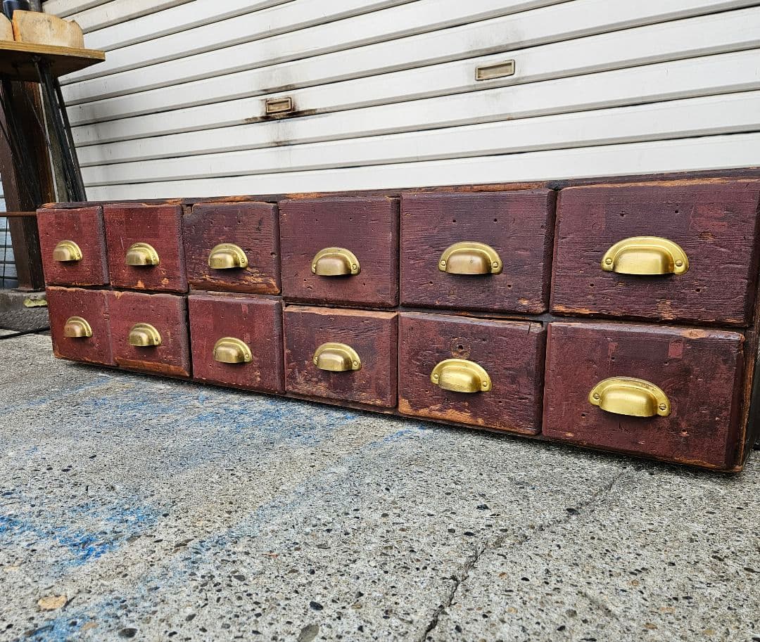 USヴィンテージ 古いファイルキャビネット 木製引出し 12杯 収納 古家具