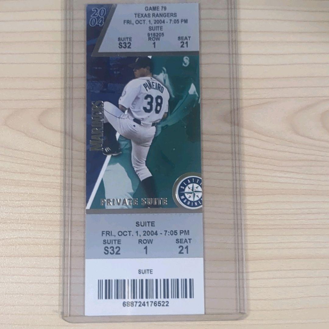 イチロー　MLB殿堂入り記念　年間最多安打k記録更新日試合チケット3枚セット