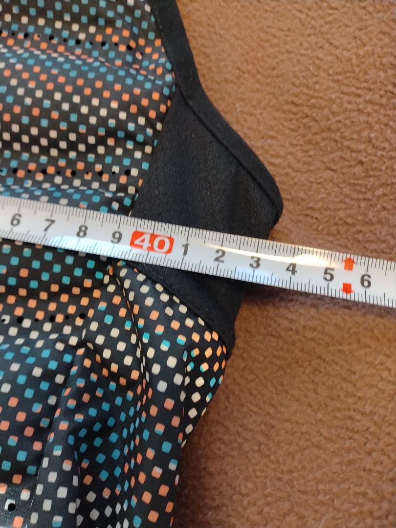 NIKEナイキ ランニング エアロロフト800 フラッシュベスト