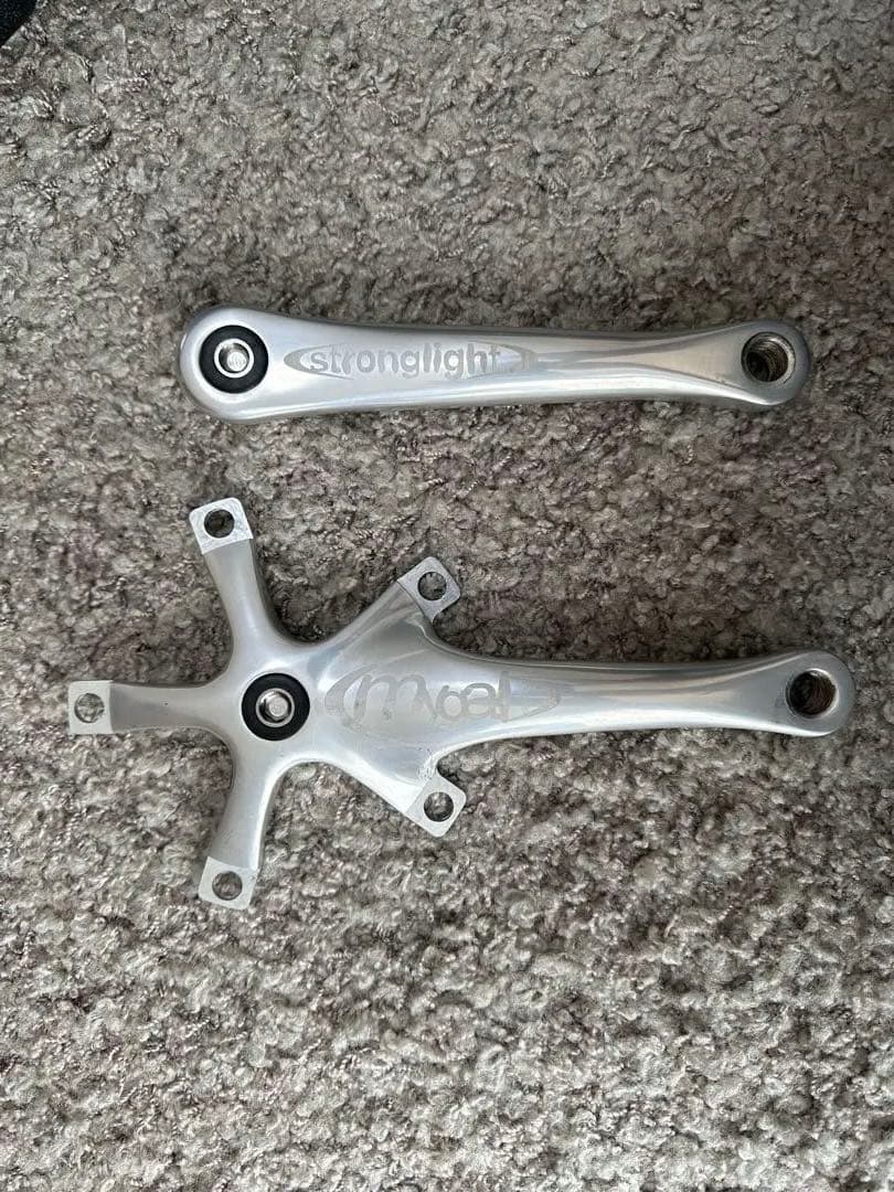 stronglight クランクアーム シルバー