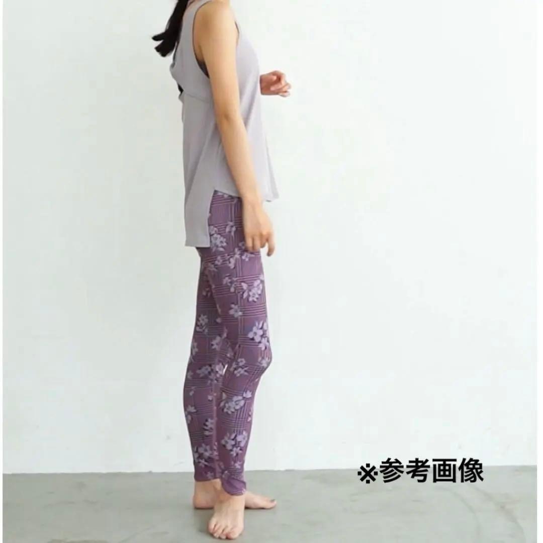 SUKALA チェックブラトップ・レギンス・ツイストタンクトップ3点セット