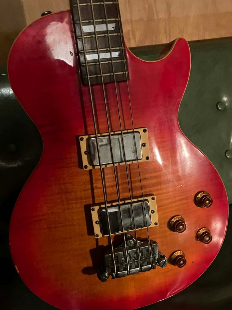 Epiphone Les Paul ベース サンバースト