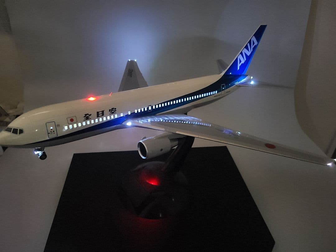 ANA BOEING 767-200 LED仕様完成品 1/100
