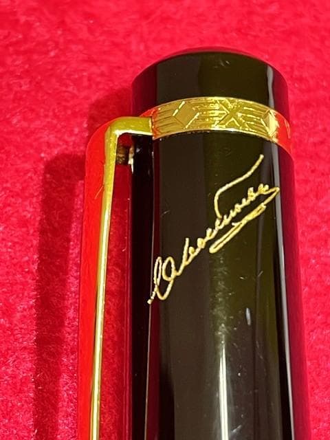 美品 モンブラン 作家シリーズ 1997年 ドストエフスキー ボールペン 即送