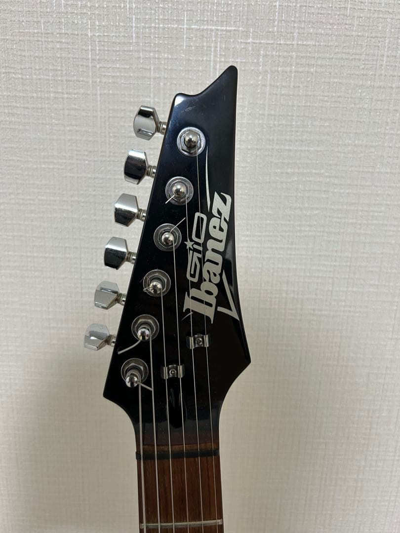 Ibanez エレキギター　ケース付き