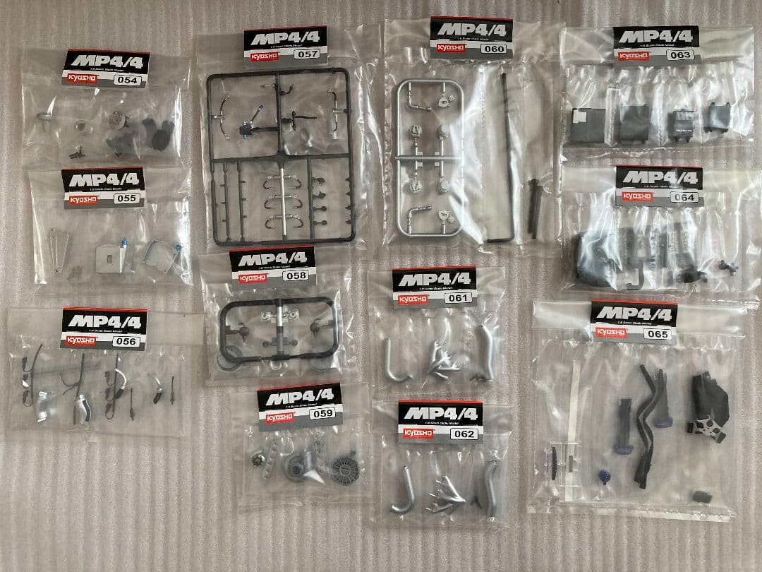 ㊷デアゴスティーニ　マクラーレンホンダMP4/4アイルトンセナ1988