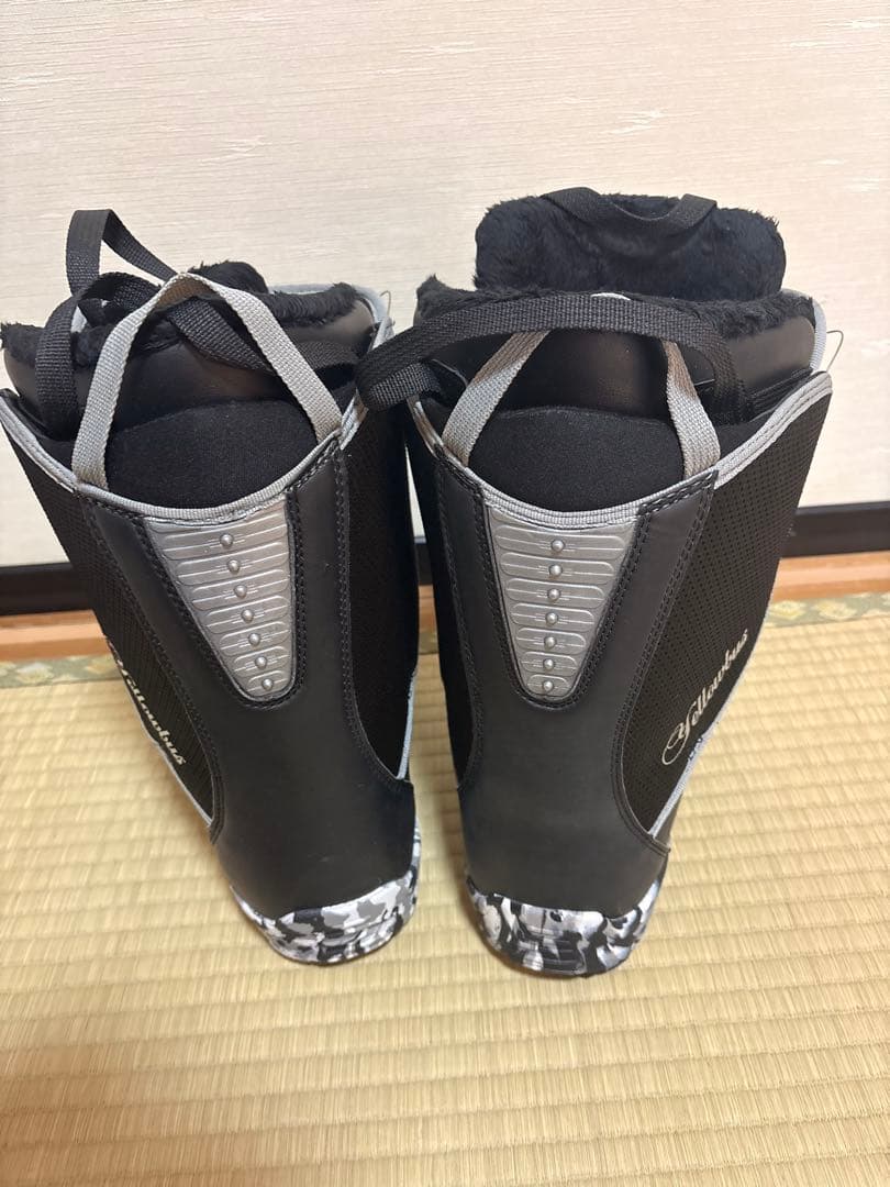 【メンズ4点セット】145㎝スノーボード＋26㎝ブーツ+ビンディング+ケース