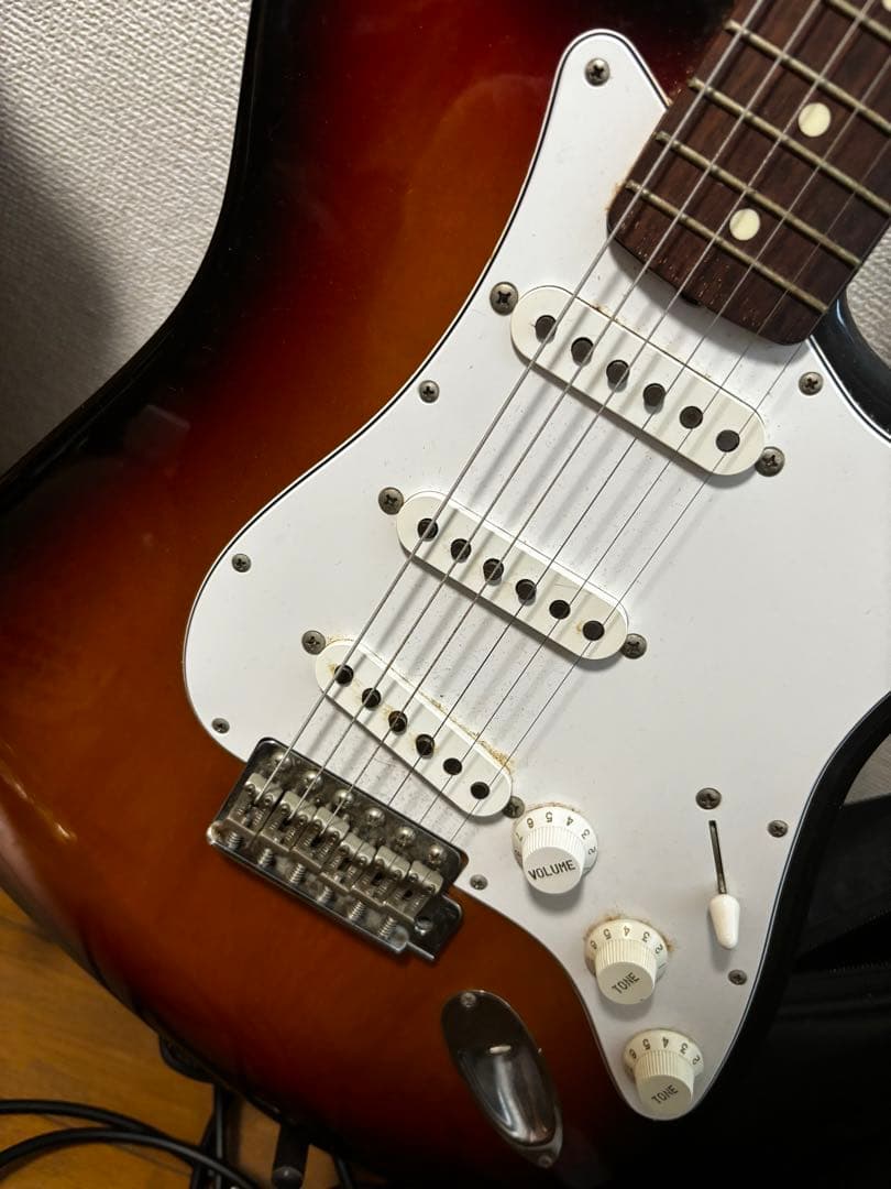 Fender Stratocaster サンバースト