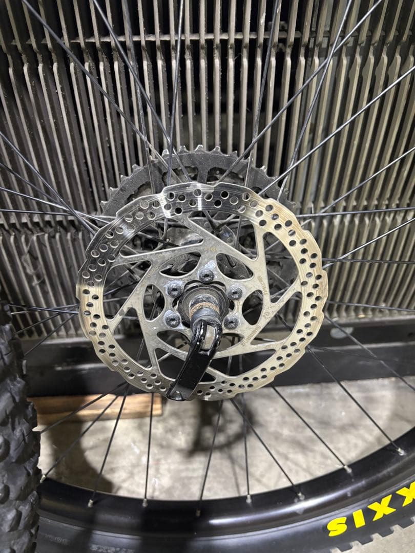 マウンテンバイク　27.5 × 2.8 ホイール　タイヤセット