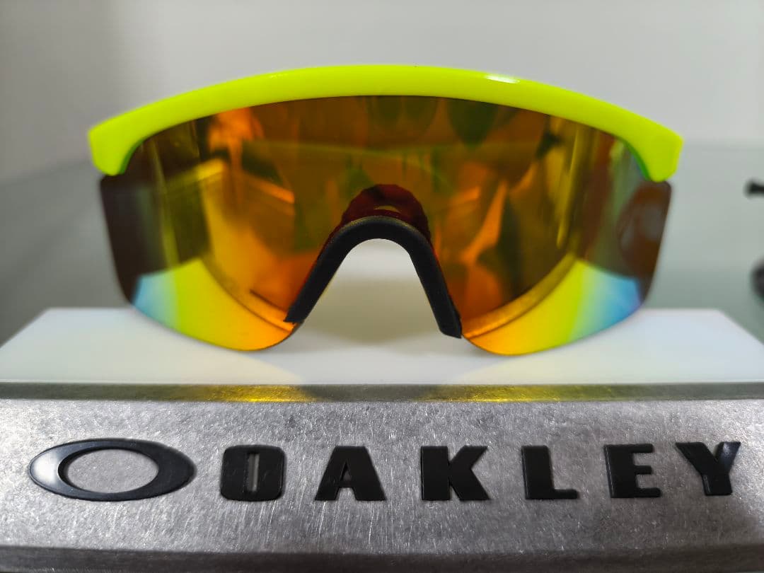 オークリー Oakley Razor Blade Neon oakJP