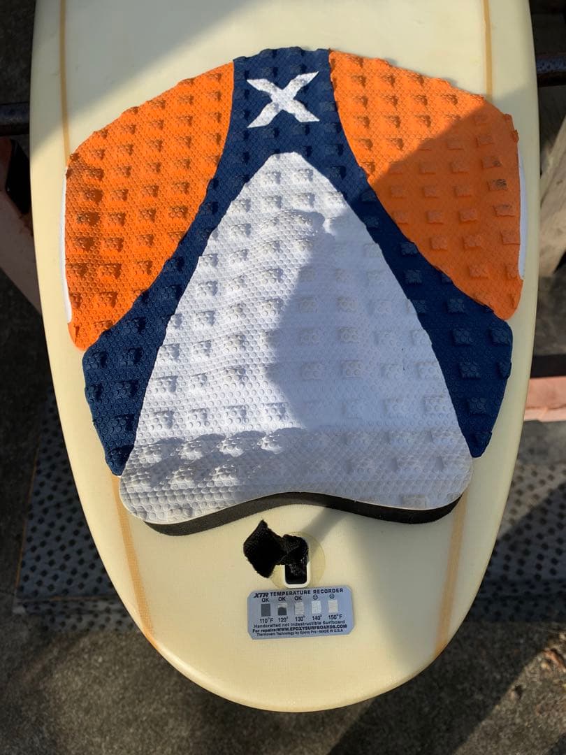 pulse xtr5.0 ショートボード　フィン付き