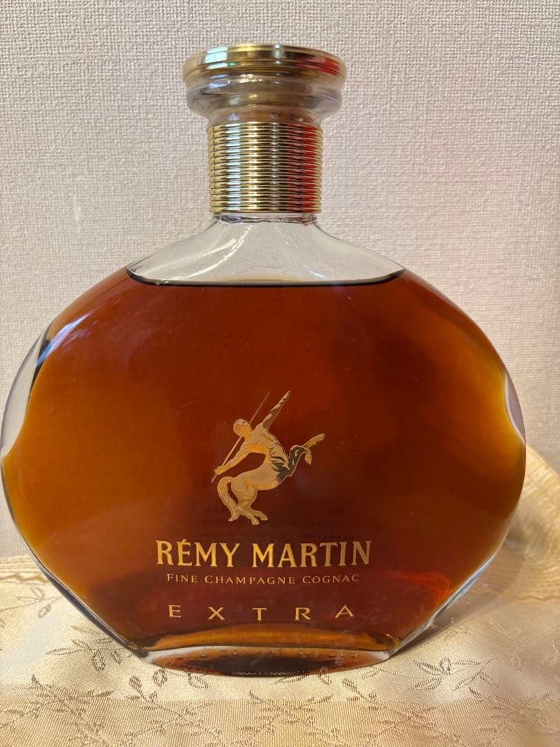 Rémy Martin Extra コニャック 700ml
