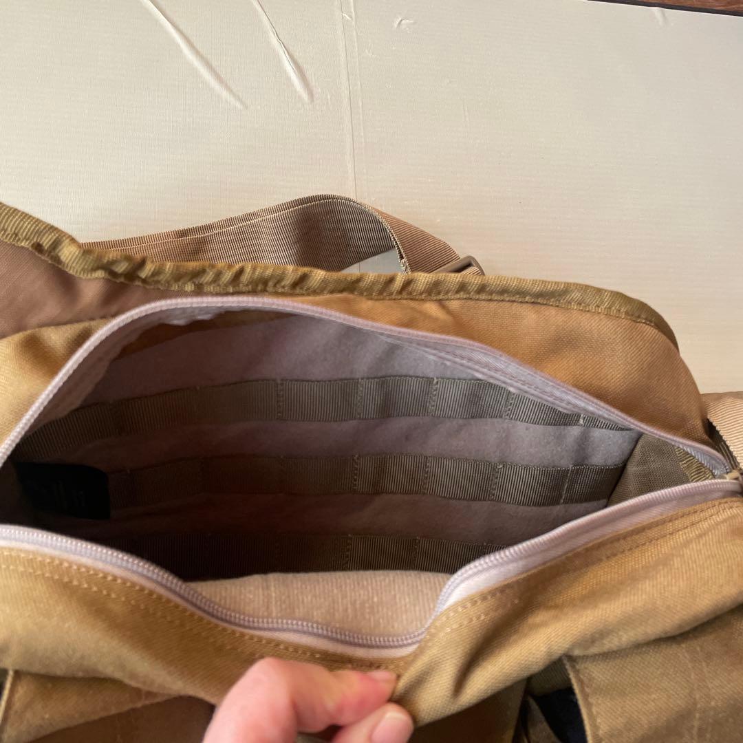 新品5.11タクティカル ベイルアウトバッグ 56026 ショルダーバッグ