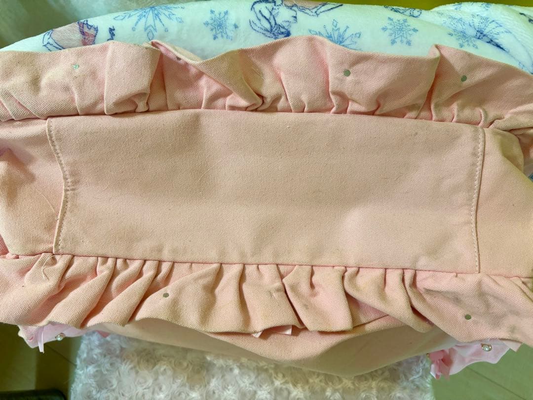 朔間凛月　ハート缶バッジ　悪魔の館　A3痛バッグ