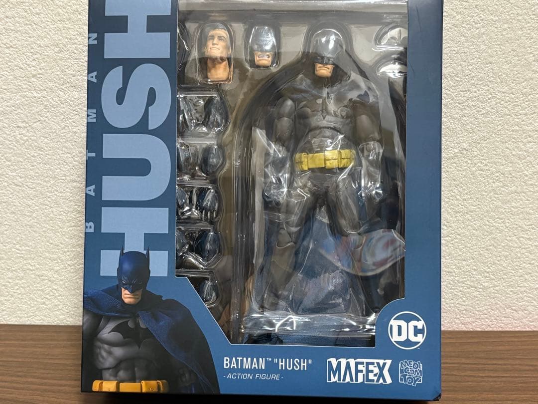 マフェックス No.105 MAFEX BATMAN \