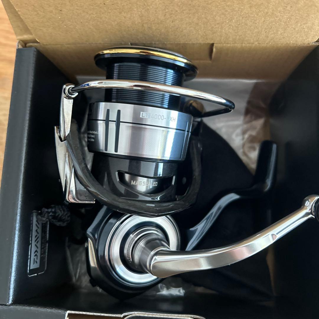 新品未使用 ダイワ 19セルテート LT 4000-CXH