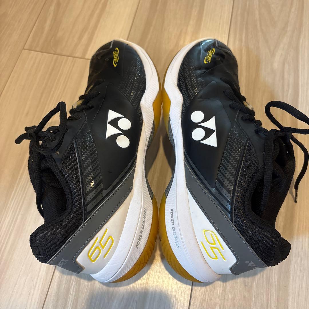 26.0cm YONEX パワークッション65Z3 バドミントンシューズ 廃盤黒